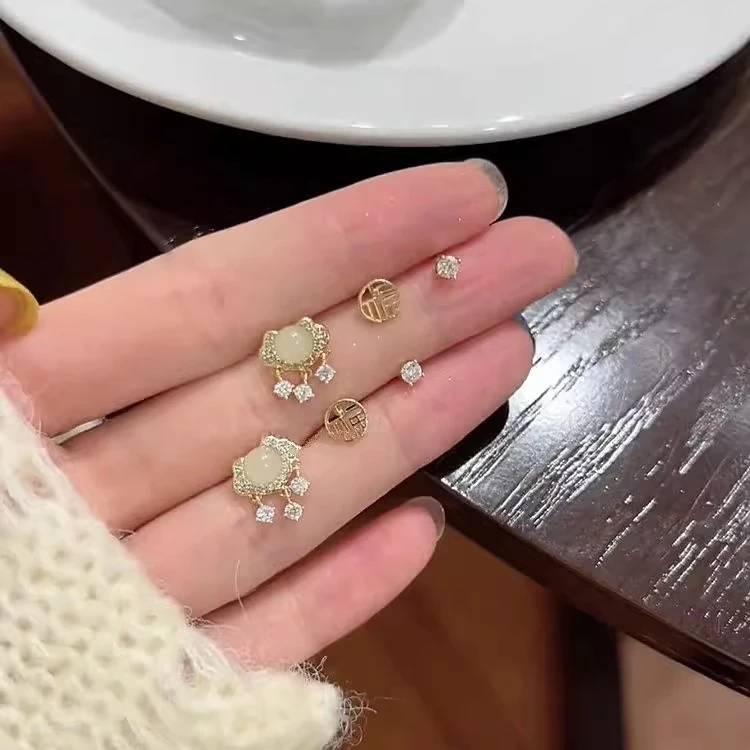 s925银针耳环2025新款爆款高级感平安锁福字六件套耳钉轻奢小众女