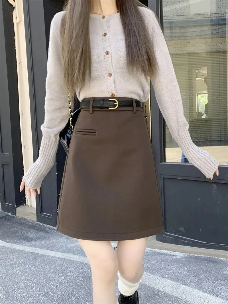 大码毛呢半身裙女高腰复古a字包臀裙百搭显瘦高个子加厚黑色中裙