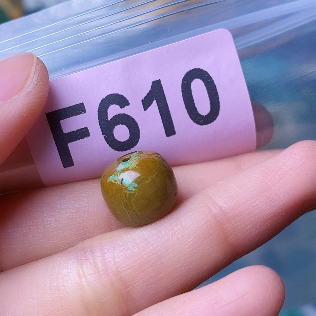 十堰原生态绿石头特色手工配饰