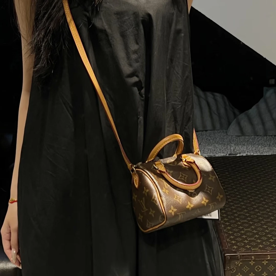 95新 LouisVuitton/路易威登 老款二代speedy nano斜挎包/全原