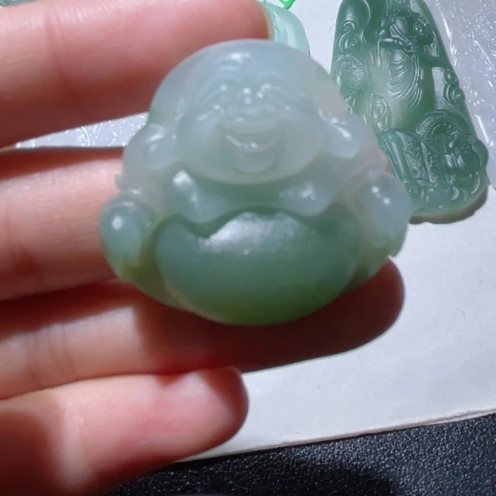 定制翡翠未镶嵌佛