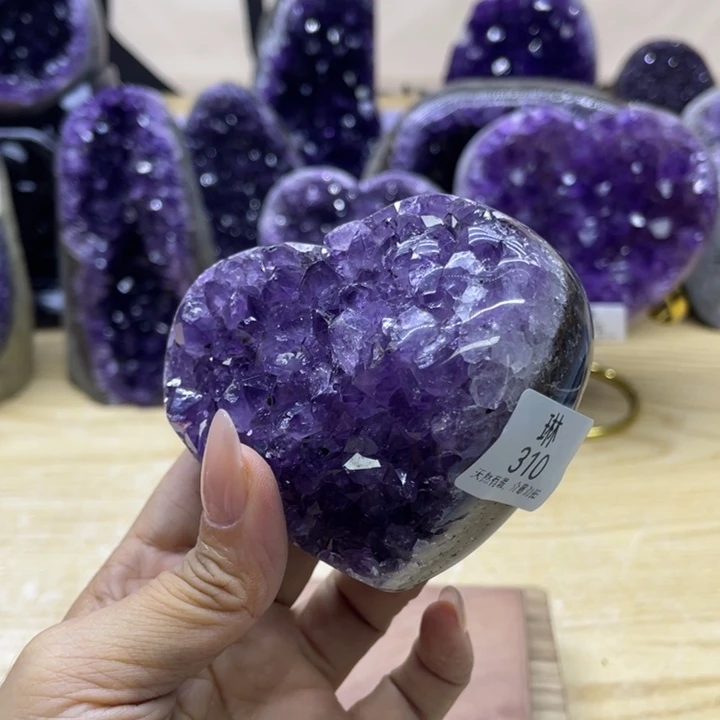 未镶嵌大型摆件（非配饰）紫晶