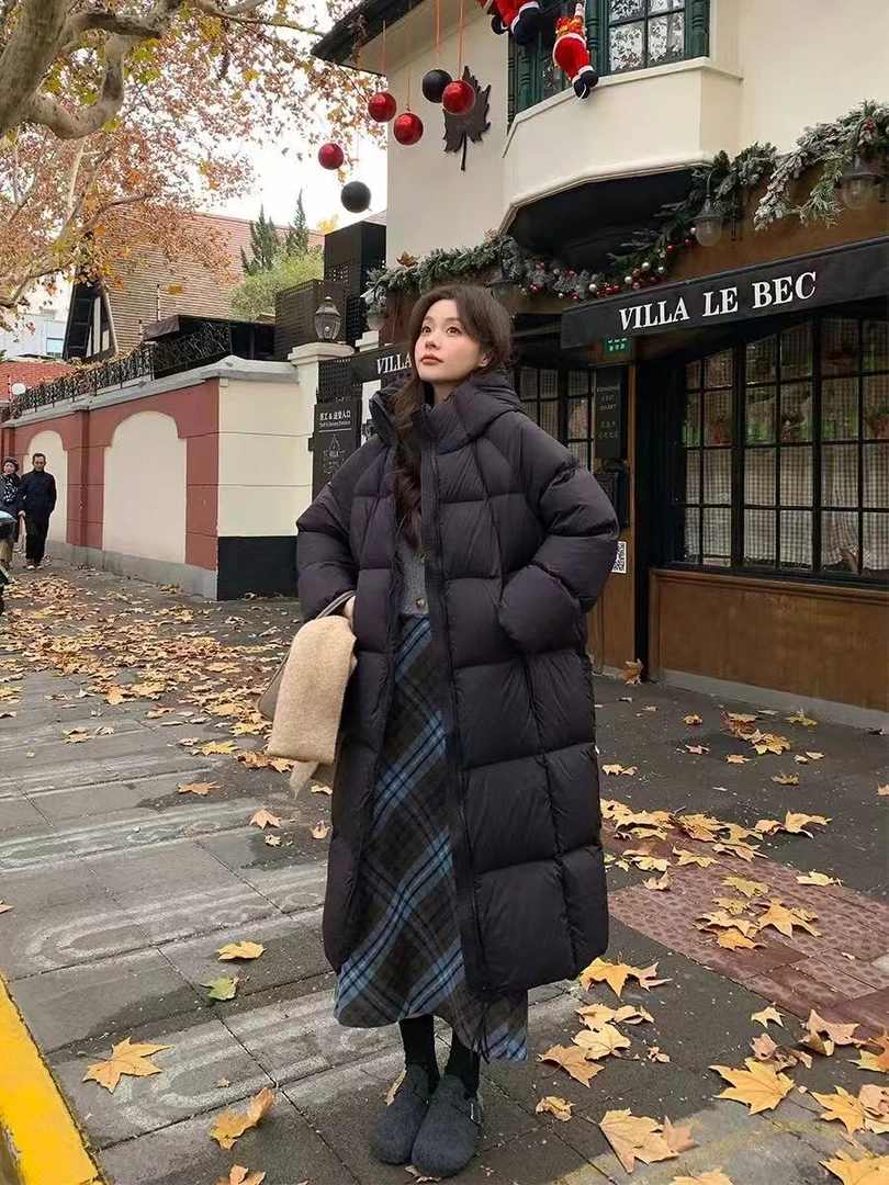 白鸭绒长款羽绒服女2025新款云朵泡芙流行超好看连帽冬季外套