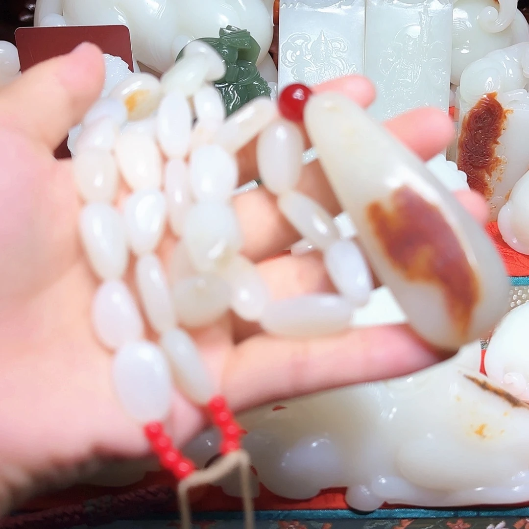 和田玉（糖玉）未镶嵌手链