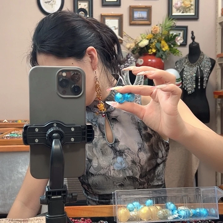 乖***宝颈饰玻璃编号114 耳钩