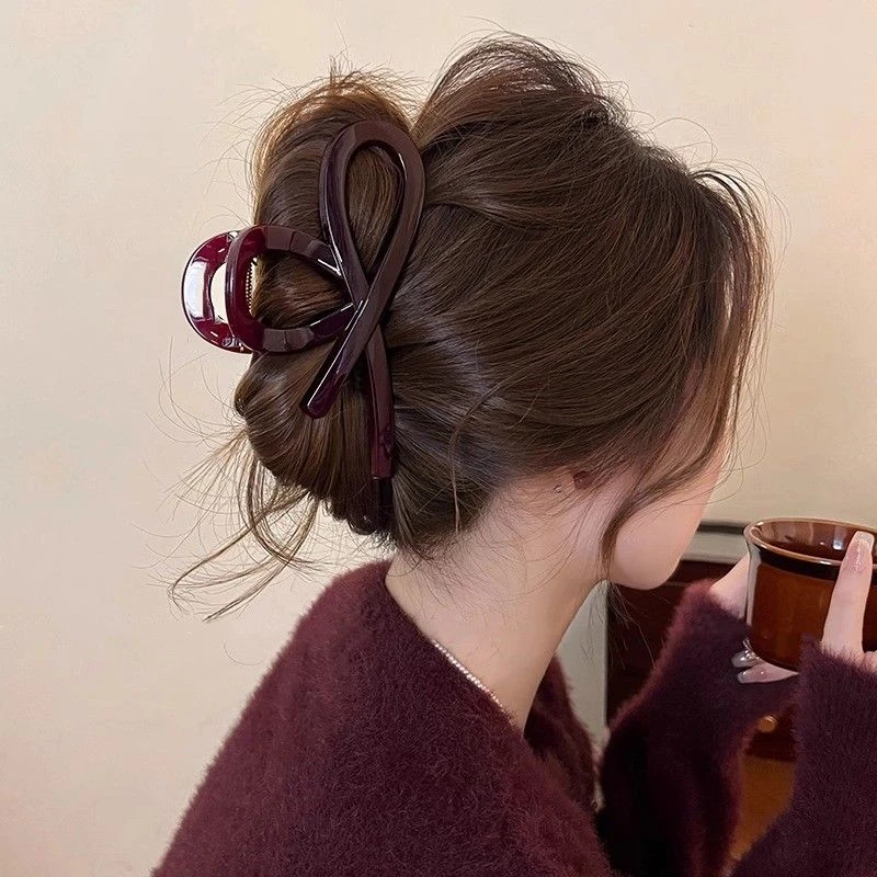 抓夹女高级感2025新款鲨鱼夹大号发夹女后脑勺2025新款发饰头发