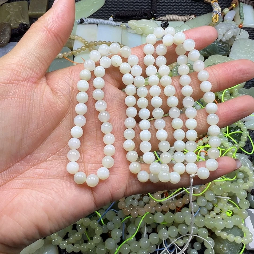 和田玉未镶嵌颈饰买断价（不退不换）卡6多圈