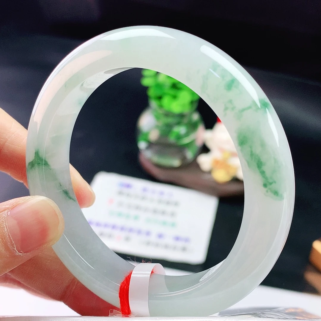 未镶嵌手镯翡翠57圈
