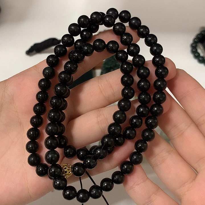 翡翠未镶嵌颈饰卡7