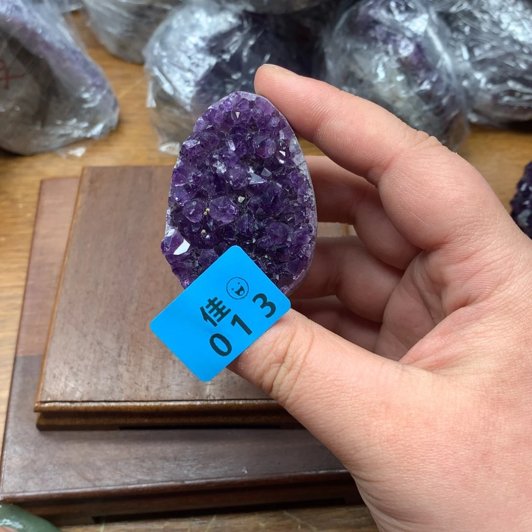 水晶大型摆件（非配饰）未镶嵌