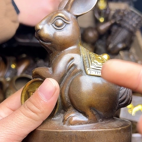 铜制文玩把玩物件