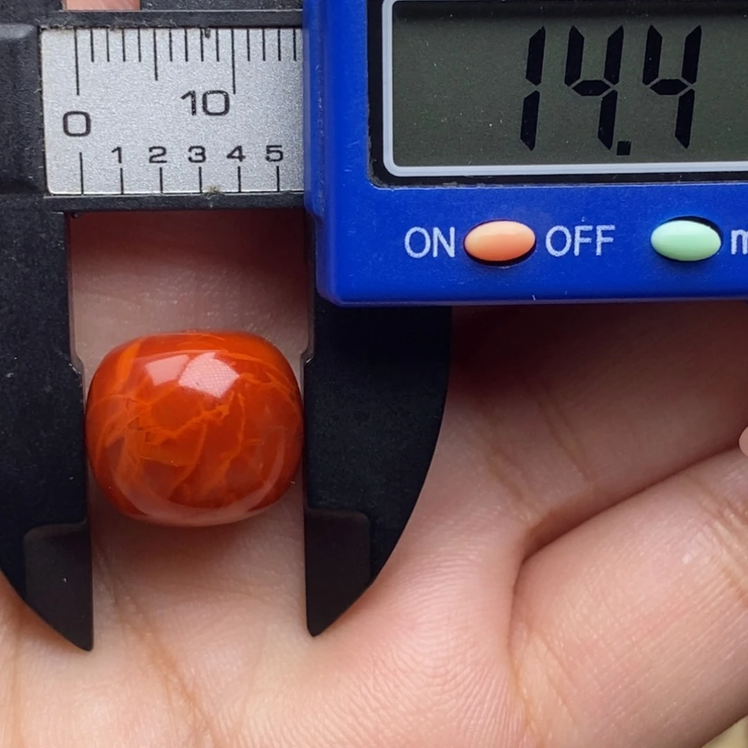 南红玛瑙配饰未镶嵌跑****子微瑕漏价带纹