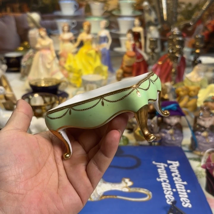 瓷片欧洲中古瓷器（泽武肥皂盒）