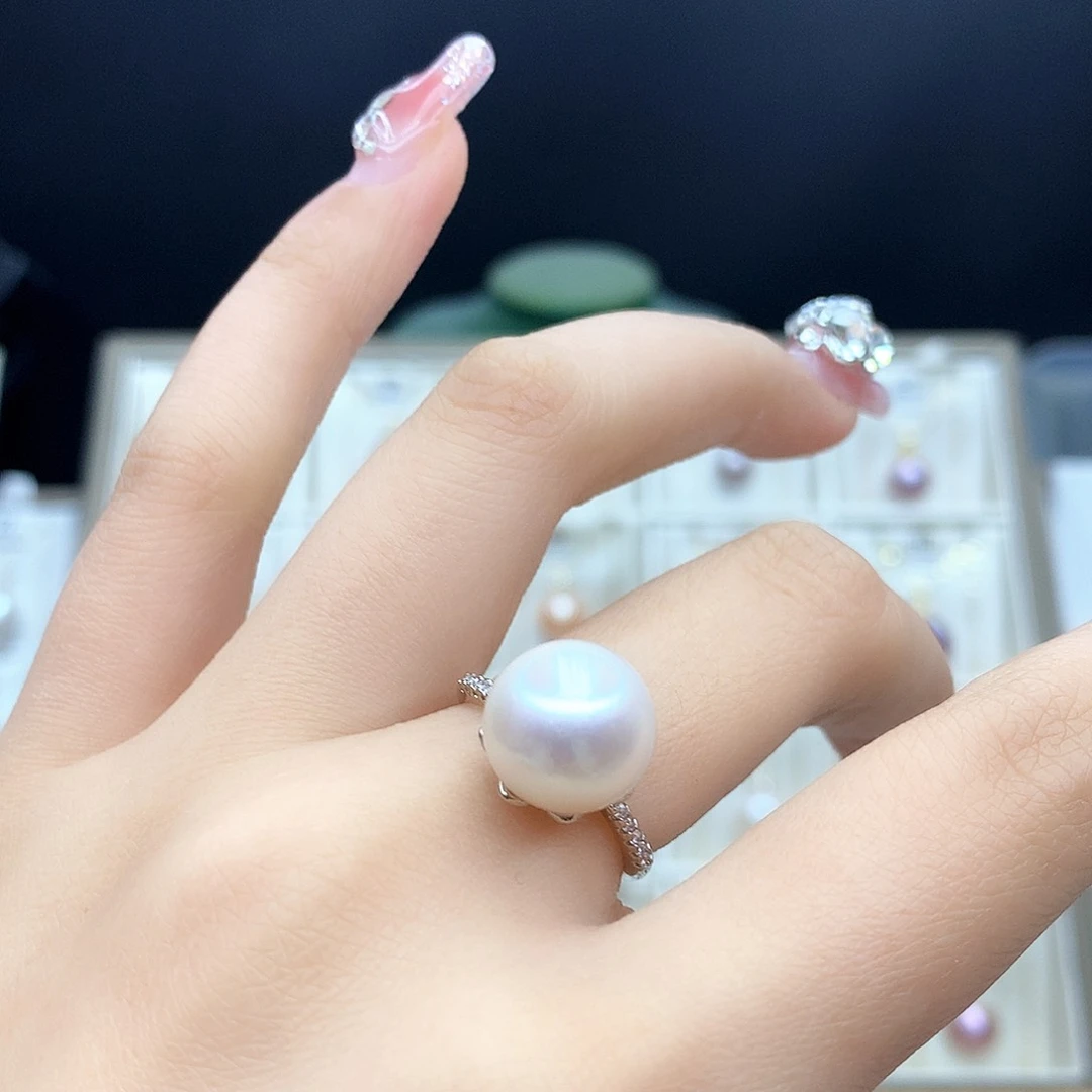 淡水珍珠颈饰合金