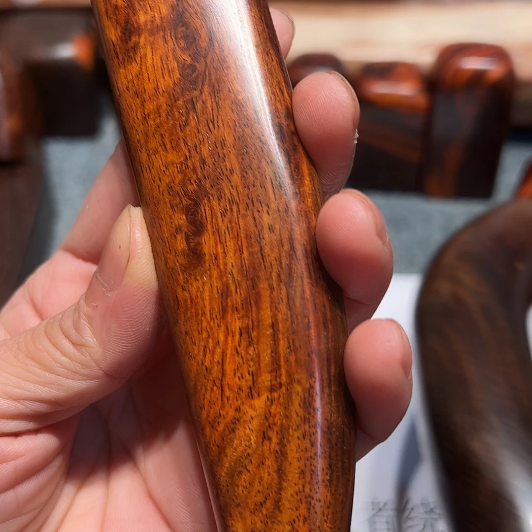 交趾黄檀（大红酸枝）老*