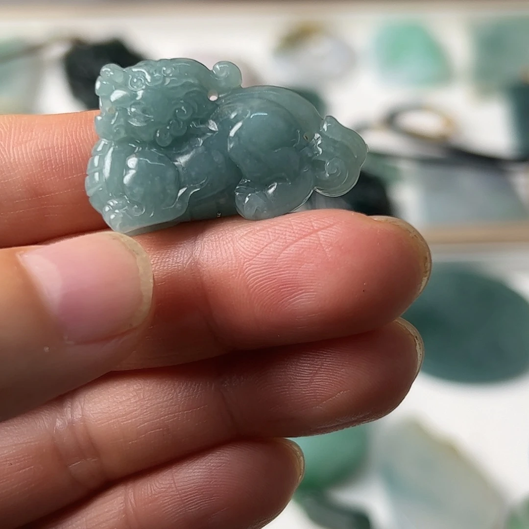 翡翠银S925镶嵌胸饰