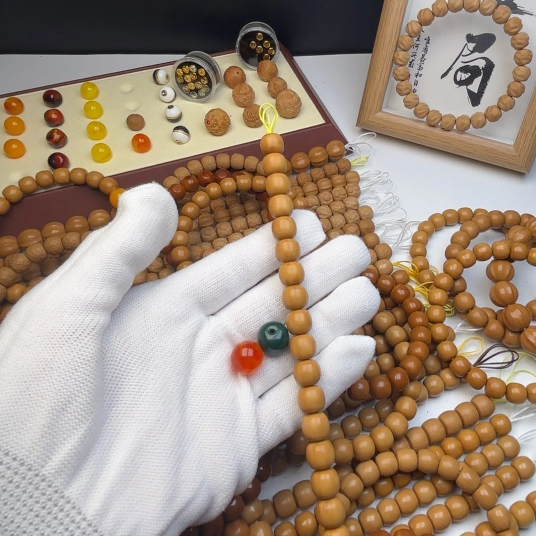 猴头核桃吊坠猴头手串➕绿色配饰