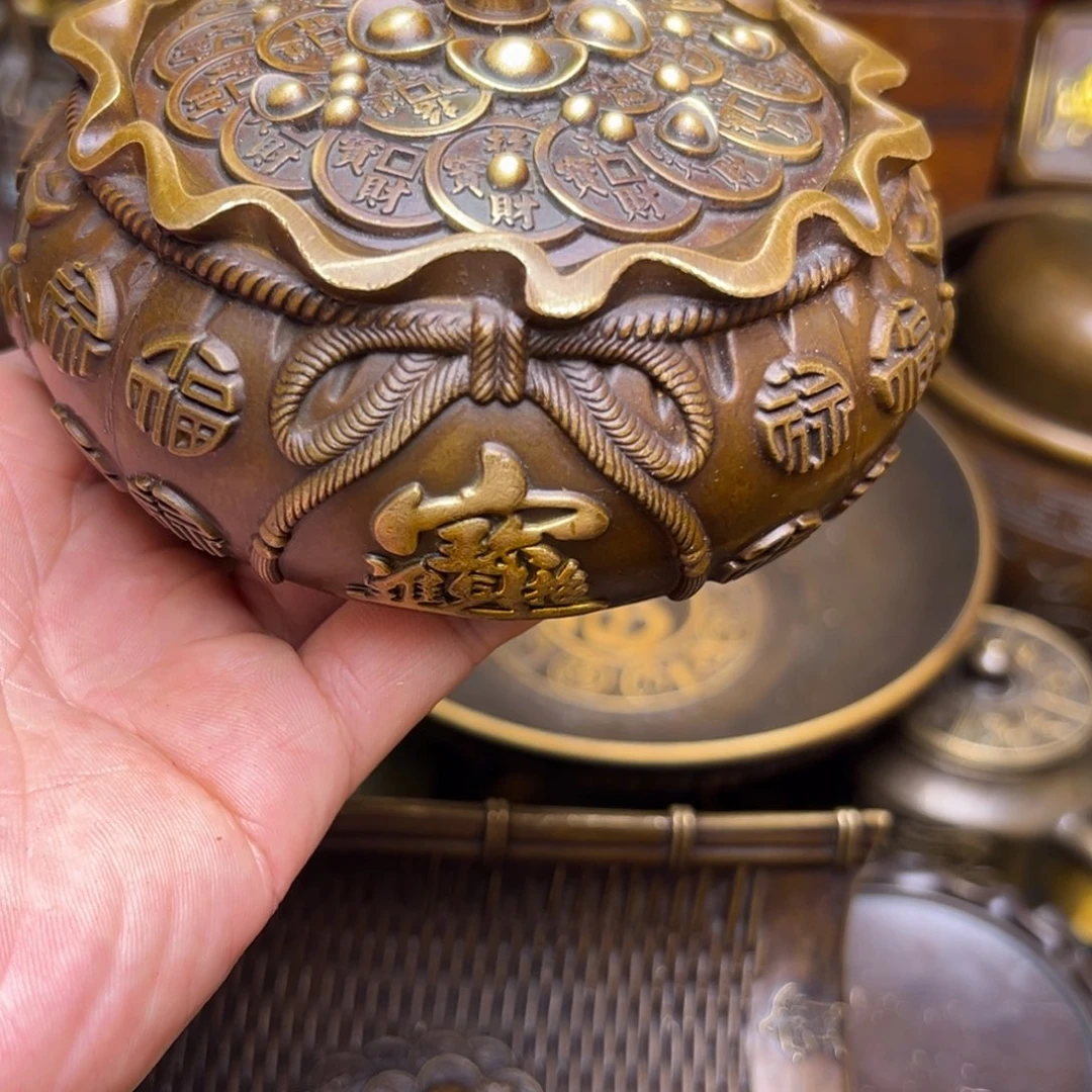 精美铜器，点击下单