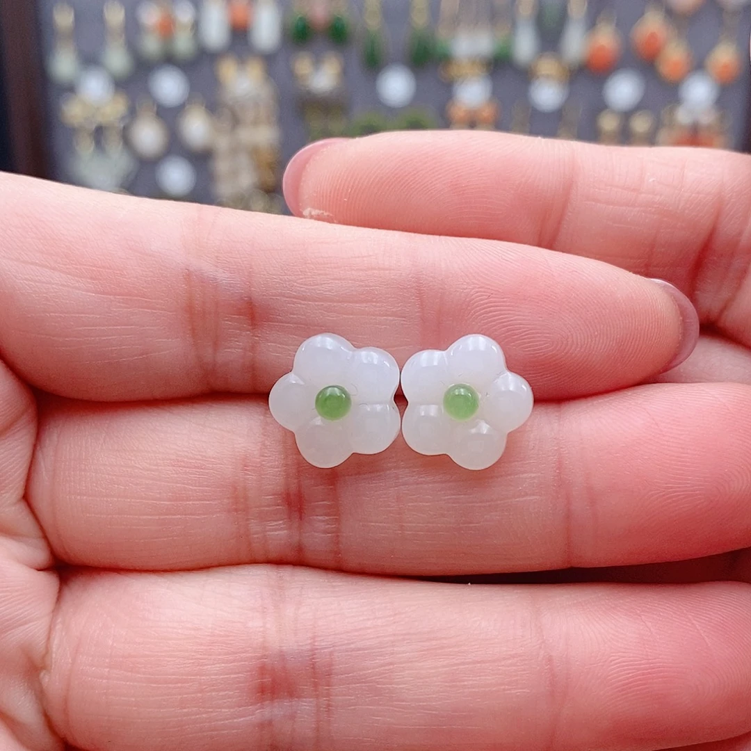 和田玉银S925镶嵌耳饰