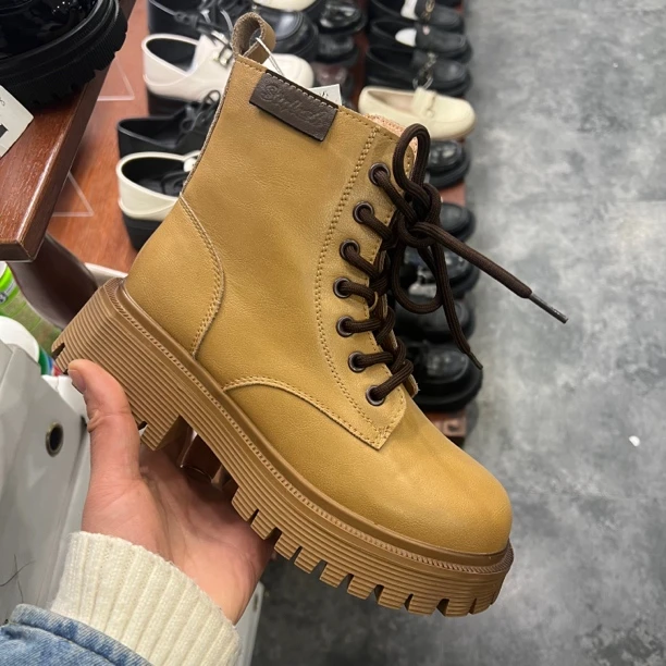 5220-1马丁靴女鞋秋冬新款靴子秋季复古大黄靴真皮厚底秋短靴K4