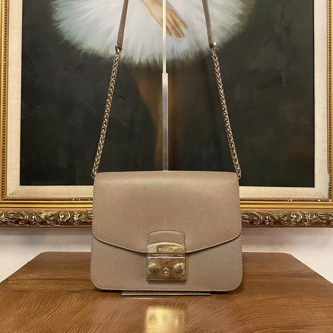 95新  furla斜挎包/001672