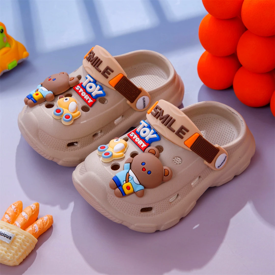 儿童EVA洞洞鞋夏季男孩女童外穿防滑卡通中小童拖鞋宝宝夏凉拖鞋