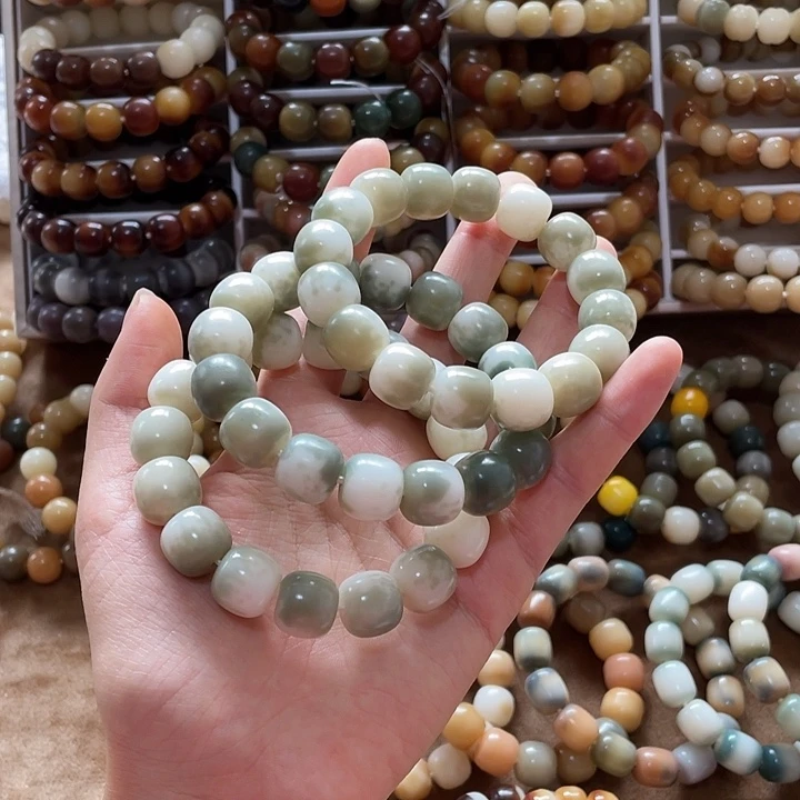 菩提根/象牙果手串卡14绿飘石头料