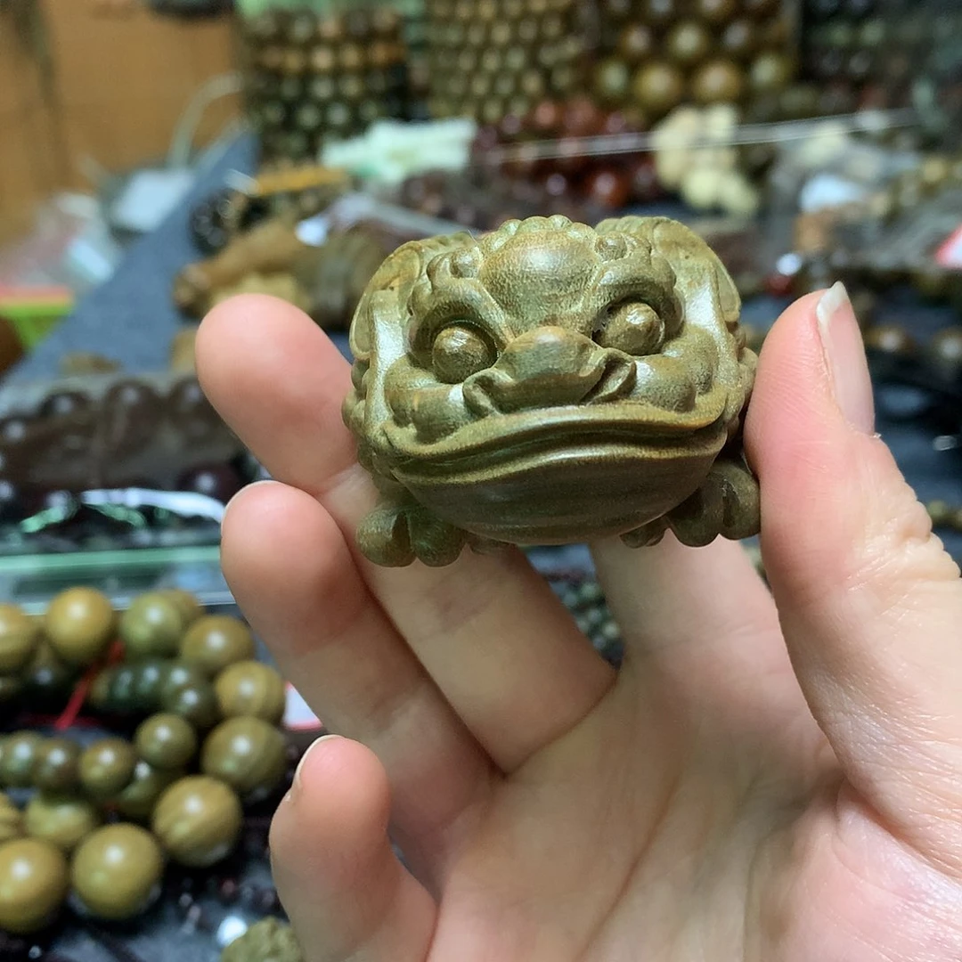维腊木（绿檀）把件小*冻
