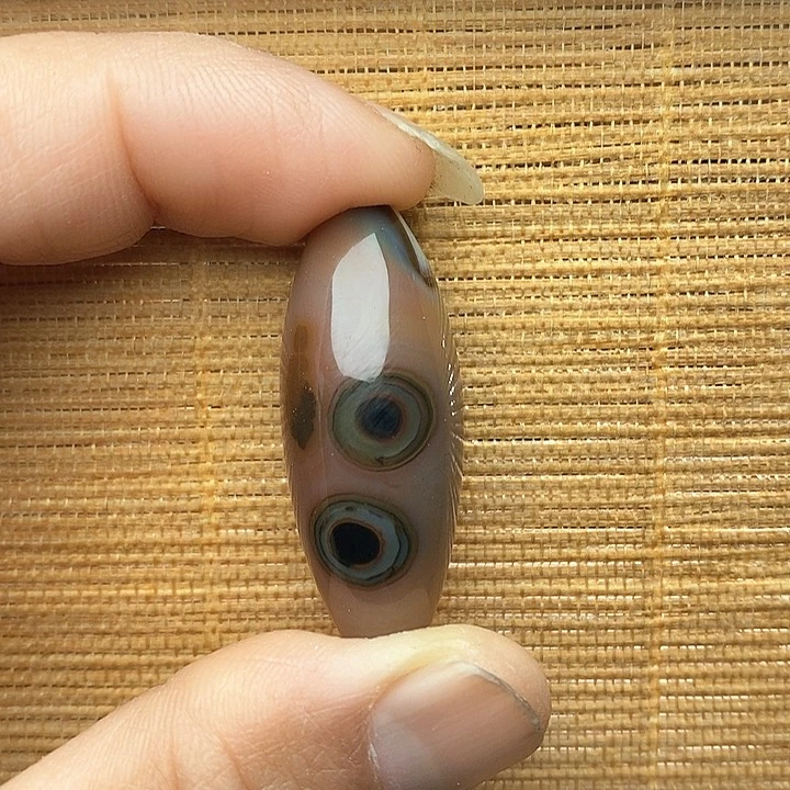 玛瑙/玉髓颈饰合金