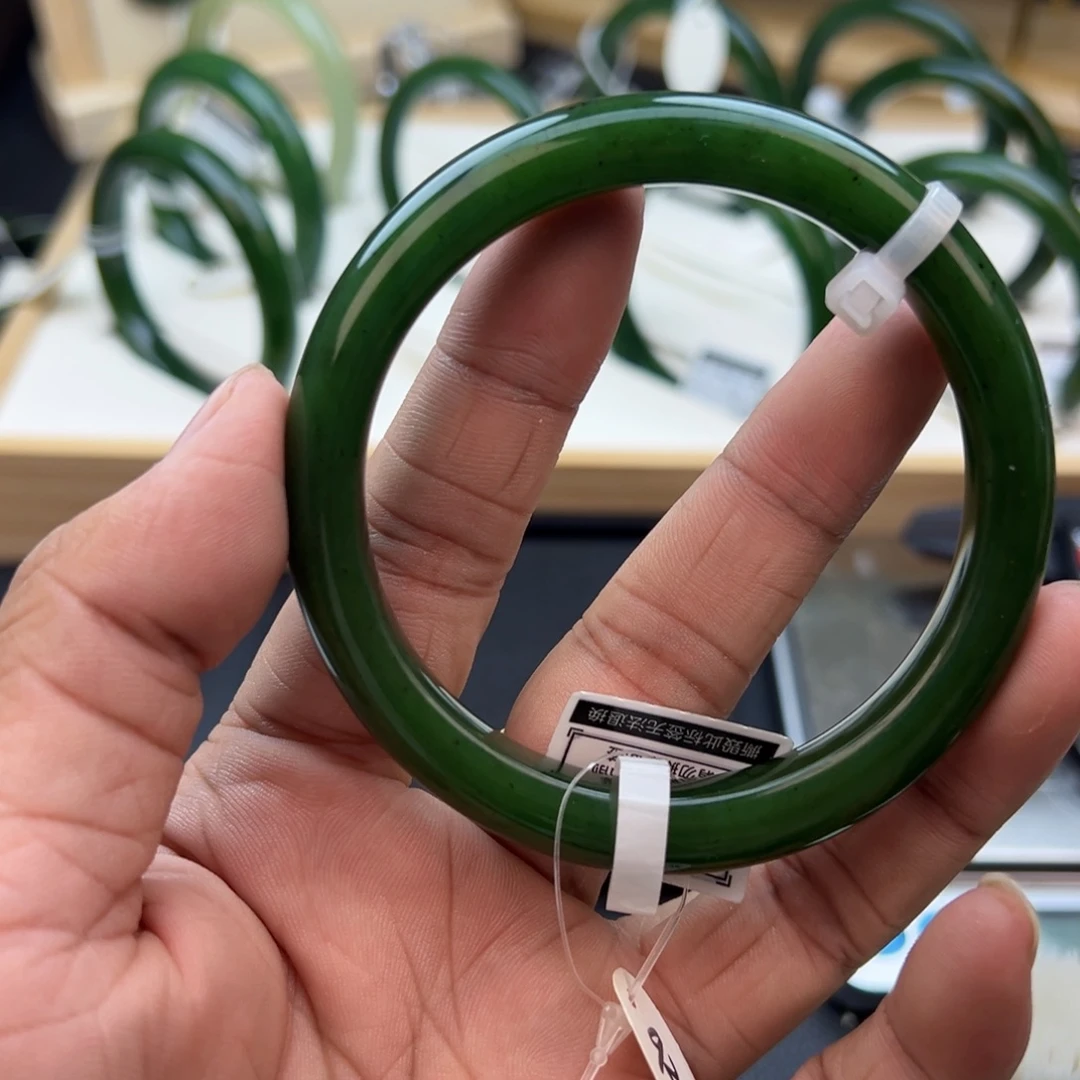 和田玉手镯未镶嵌62