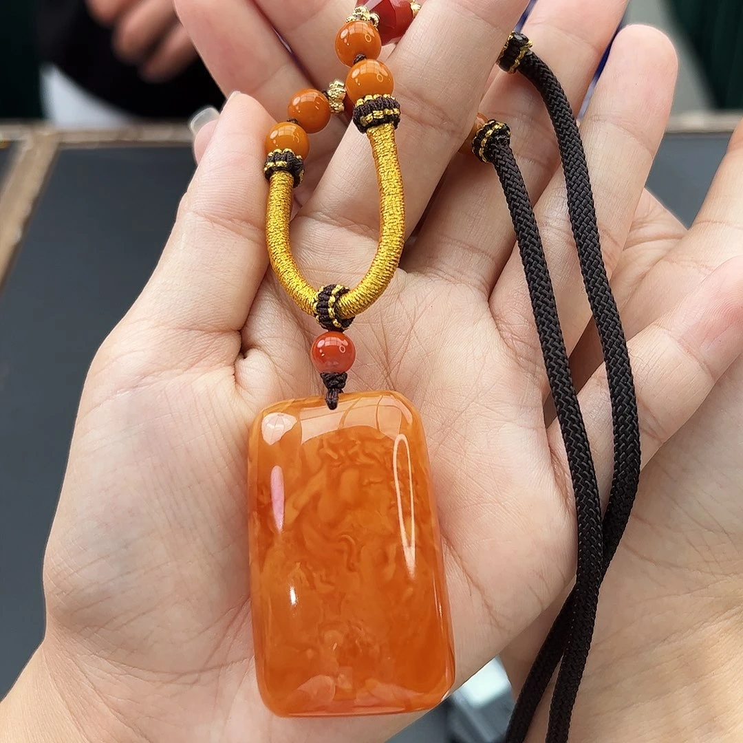 手链琥珀未镶嵌吊坠