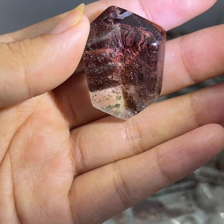 未镶嵌吊坠(赠链)水晶