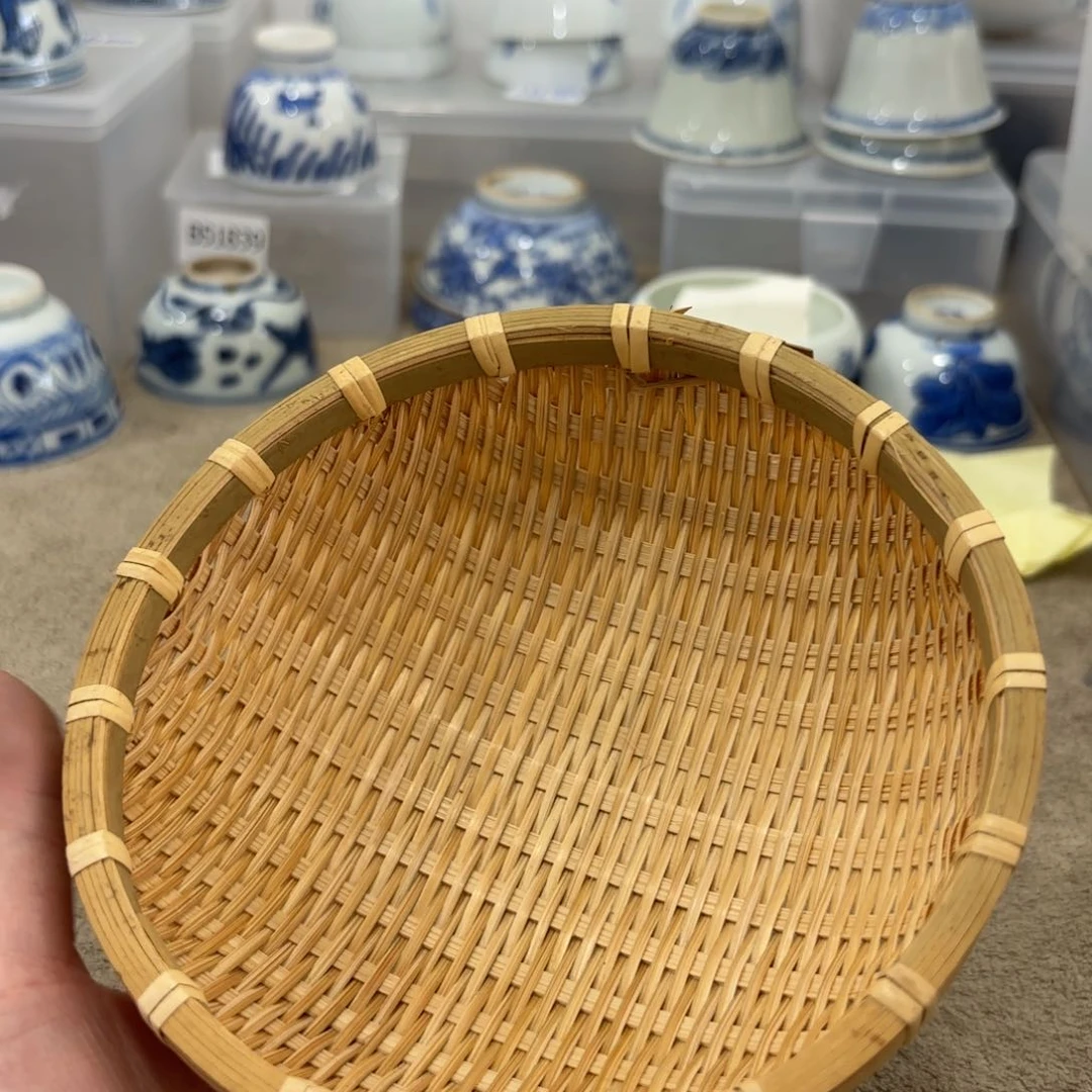 瓷片非常好看的花瓶