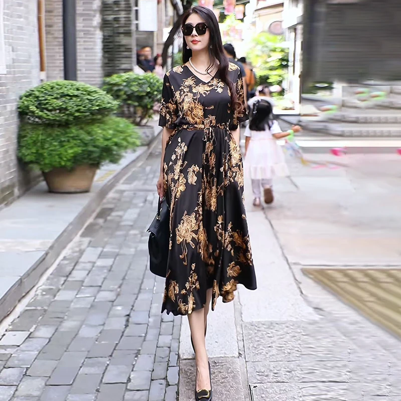 垂坠感抽绳收腰显瘦连衣裙高级印花过膝中长裙时髦阔太太气质裙子