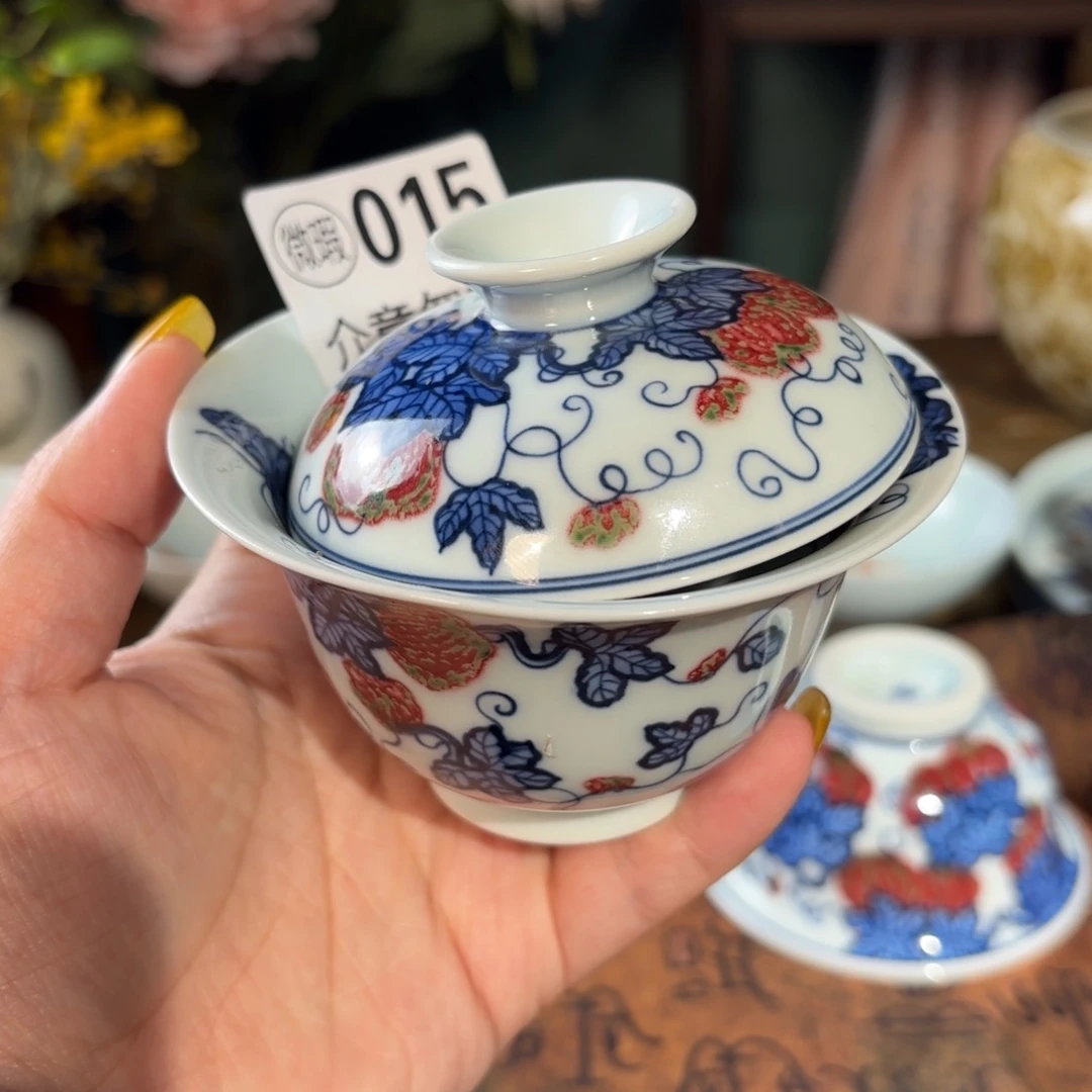 瓷青花釉里红西瓜盖碗