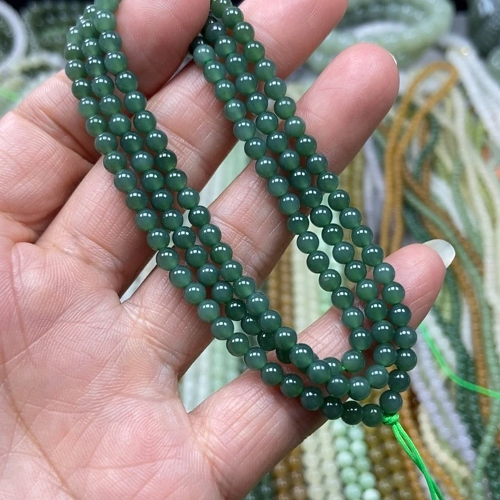 和田玉未镶嵌颈饰4