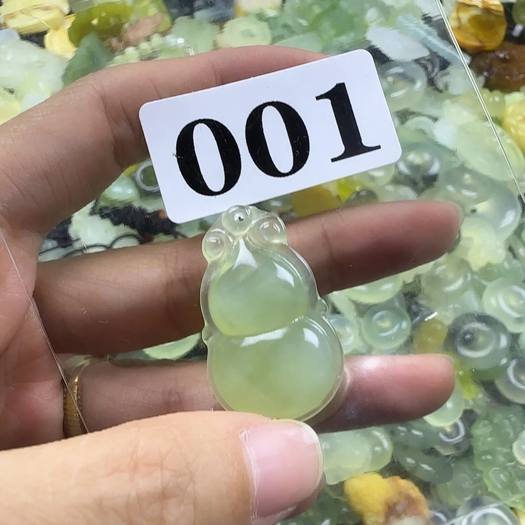蛇纹石玉未镶嵌岫玉吊坠
