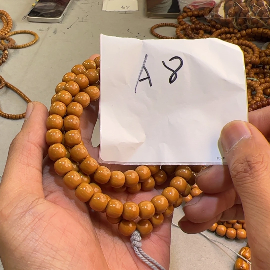 潇***哥吊坠猴头核桃A8——————-