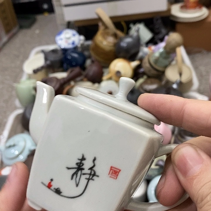 陶瓷艺术品及陶瓷壶壶