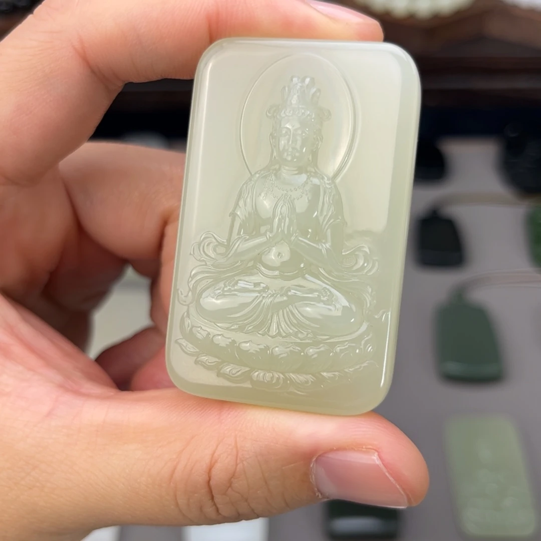 和田玉未镶嵌颈饰