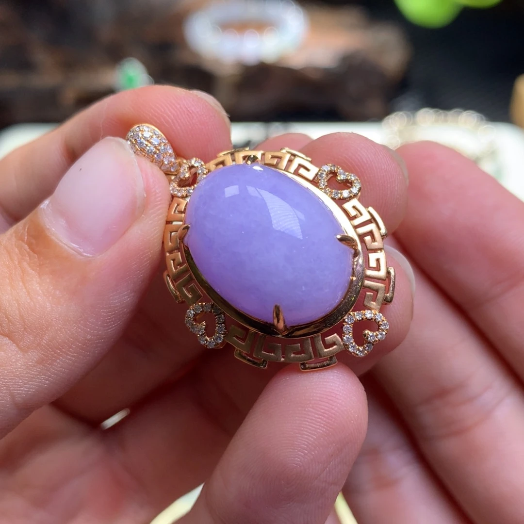 18K金镶嵌手链翡翠吊坠