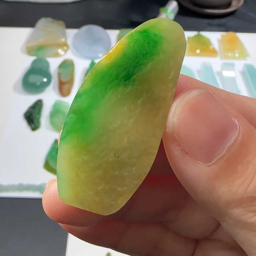 未镶嵌定制翡翠材料