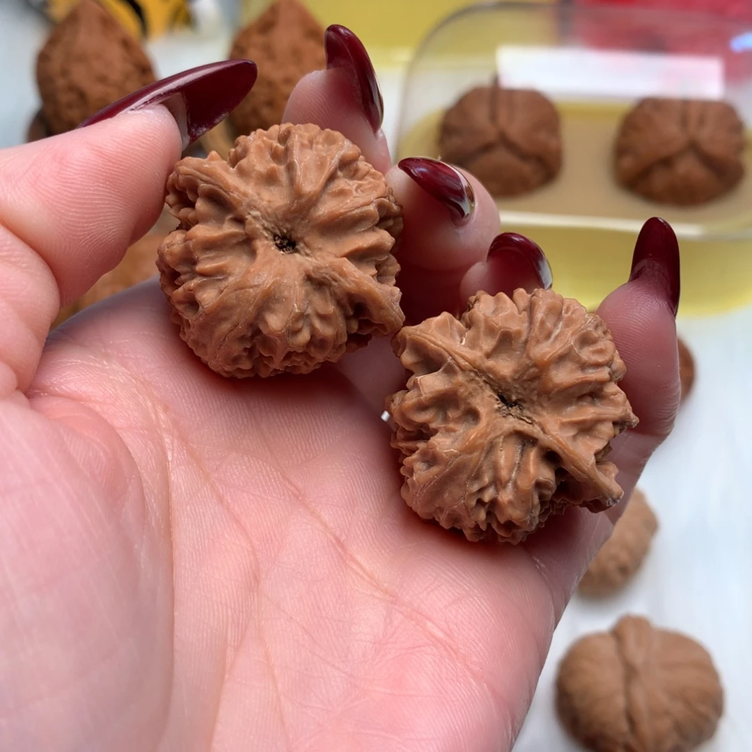 文玩核桃把件32全品小苹果园