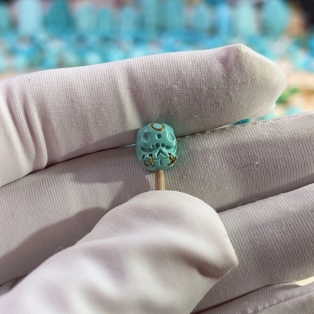 未镶嵌绿松石珠宝奇石