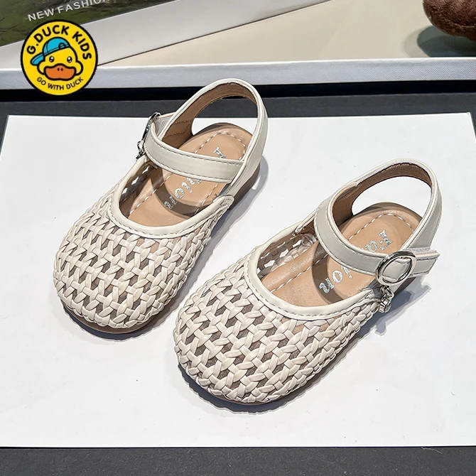 小黄鸭儿童凉鞋女孩2025夏季新款女童编织鞋女宝宝镂空洋气罗马鞋