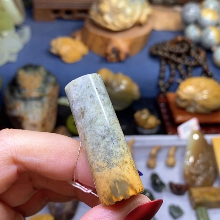 岫岩河磨玉（透闪石质玉）勒子未镶嵌