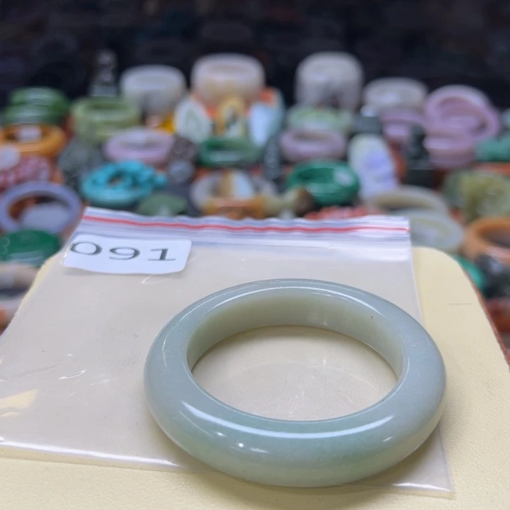 石英质玉手镯未镶嵌凉*91