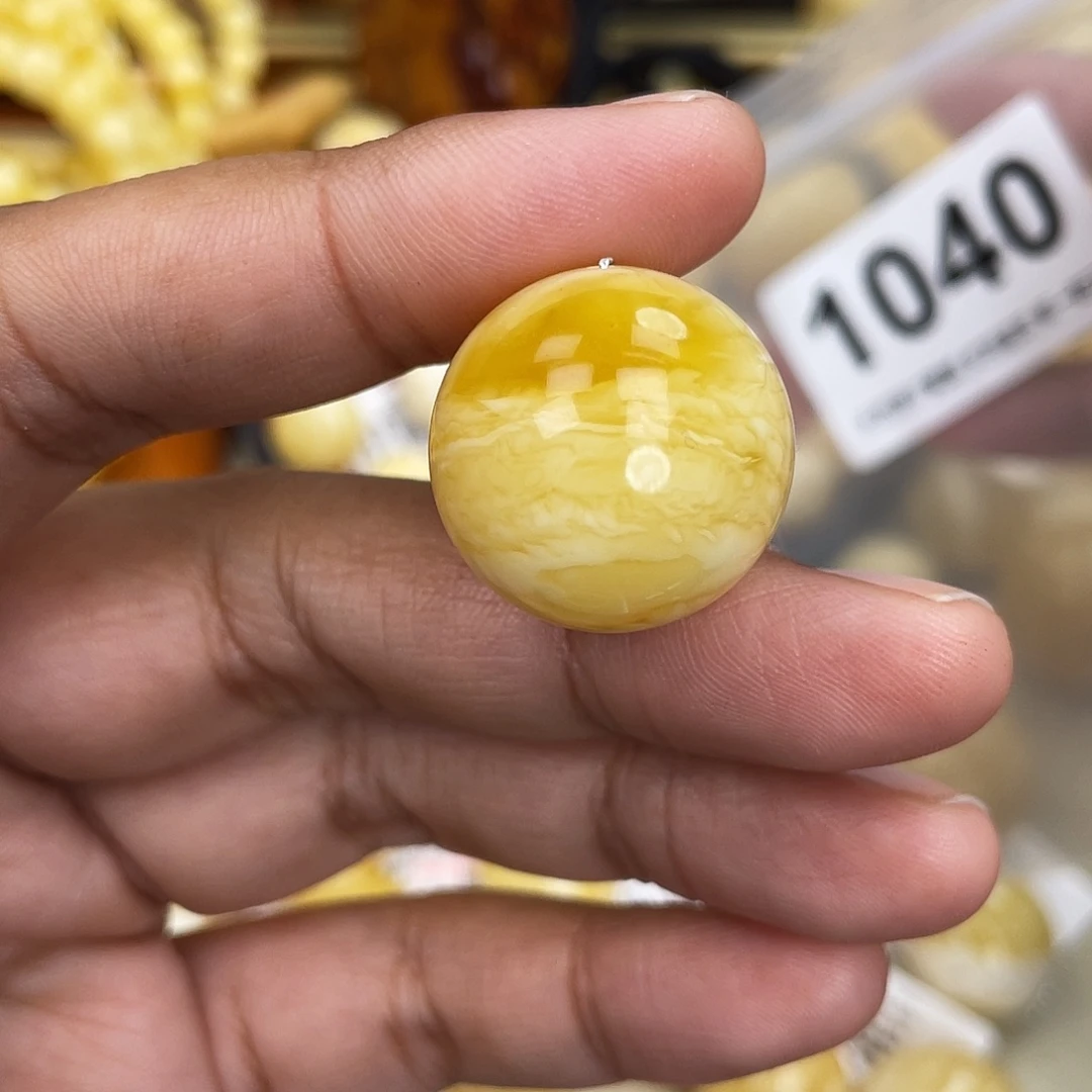 蜜蜡未镶嵌珠宝奇石22