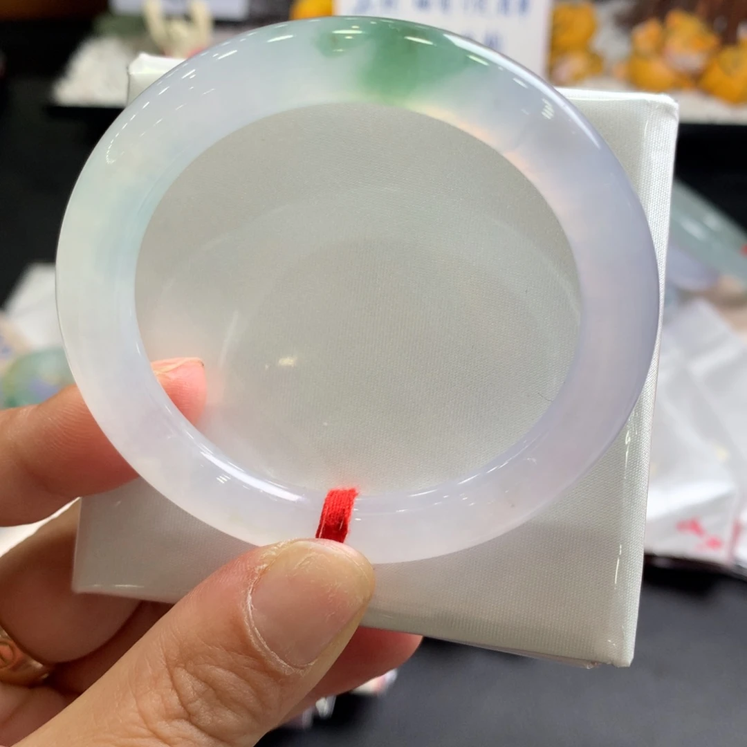 翡翠未镶嵌手镯52.4美人条