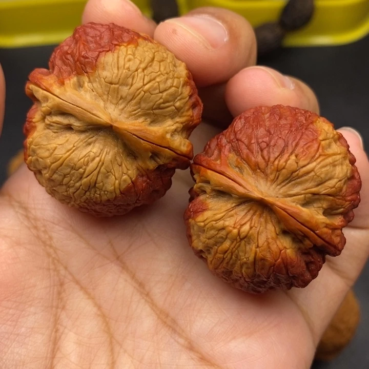 把件文玩核桃38尺牡丹绣球